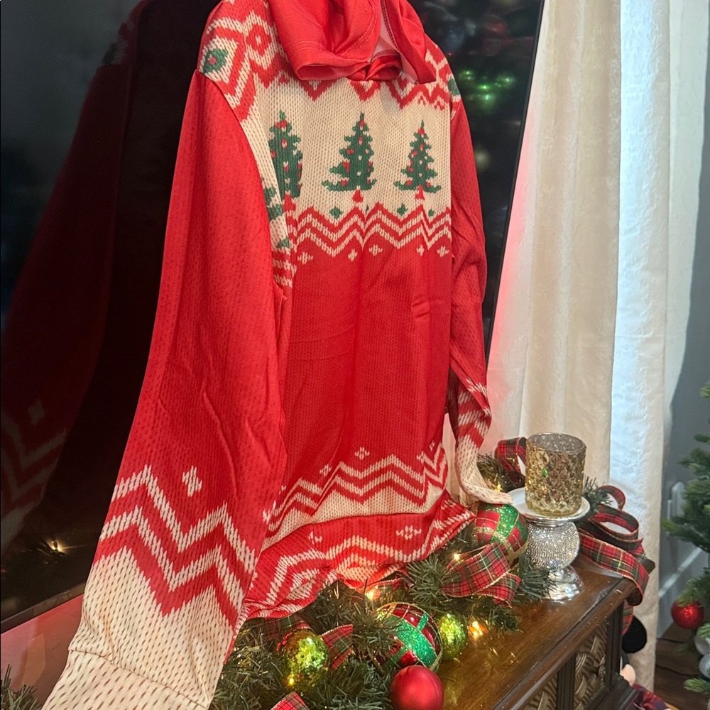 Christmas Tree Fair Isle Print Hoodie Holiday Sweatshirt Red - Picture 2 of 9